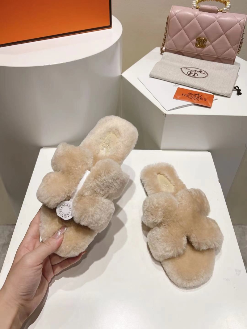 Hermes Slippers